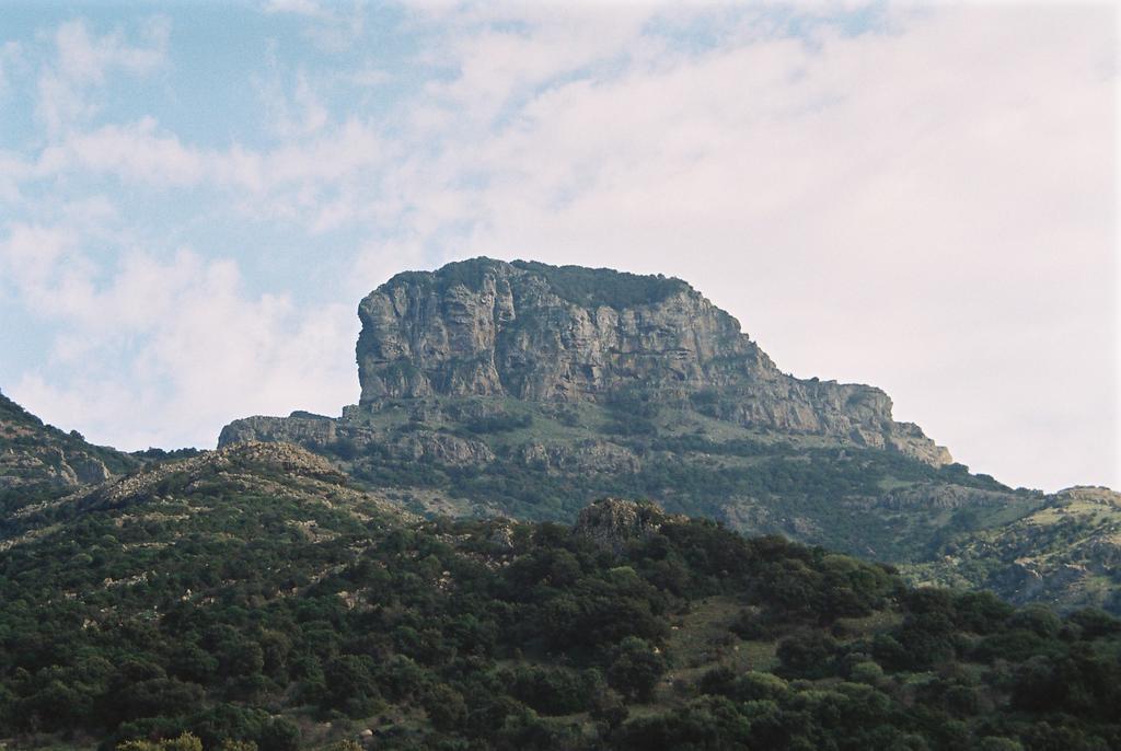 Agriturismo Satanca Villa Arbus Bagian luar foto