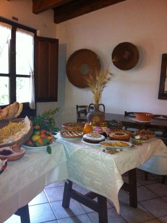 Agriturismo Satanca Villa Arbus Bagian luar foto